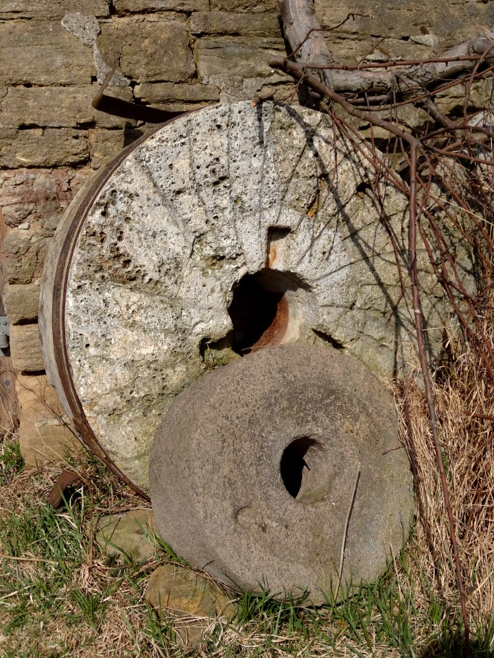Millstones Hauteroda