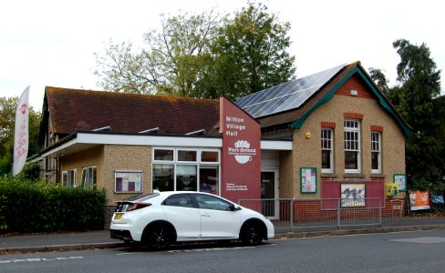 Milton Village Hall (former Congregational Chapel), Milton Road, Milton, Portsmouth (October 2017) (1)