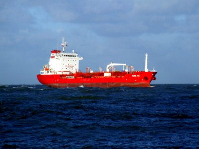 Mini Me a approaching Port of Rotterdam, Holland 12-Dec-2006