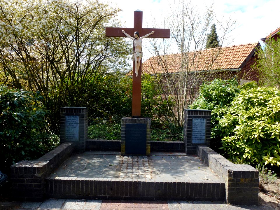 Milsbeek, oorlogsmonument burgerslachtoffers