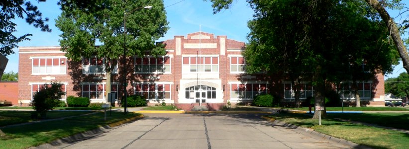 Minden, Nebraska high school from E 1