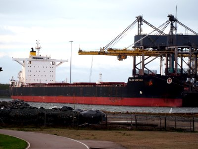 Milos Warrior (ship, 2011) IMO 9579793 IJmuiden, Port of Amsterdam pic4