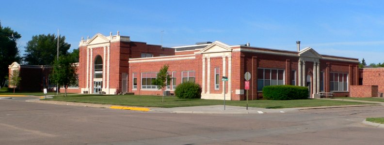 Minden, Nebraska elementary school from NE 3