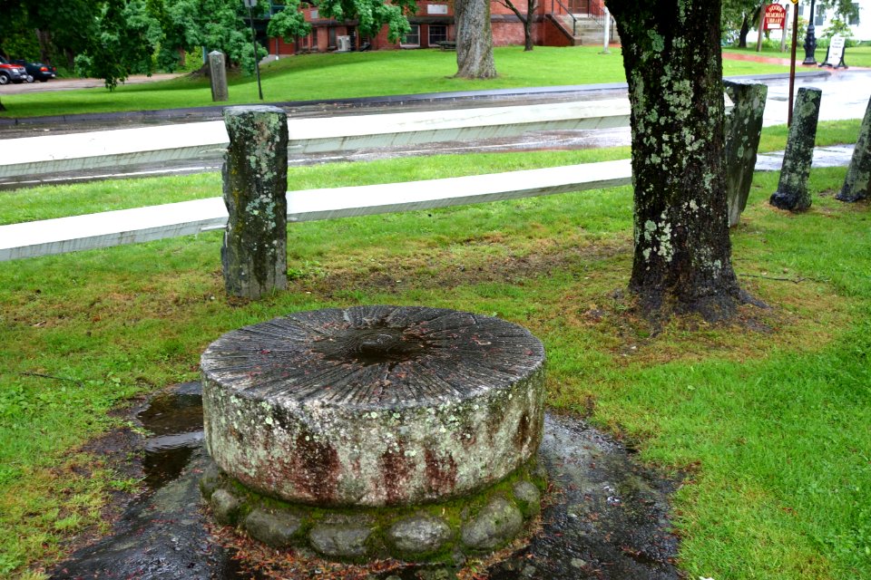 Millstone - Barre, Massachusetts - DSC07263
