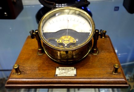Milliammeter, O. Carliczek & Co. Chicago, c. 1900 - Museum of Science and Industry (Chicago) - DSC06567