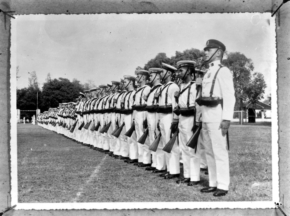 Militaire parade in Soerabaja, Bestanddeelnr 935-0099