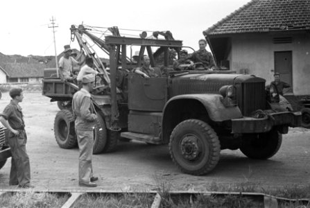 Militaire takelwagen genaamd ´Buldog´, Bestanddeelnr 157-3-6