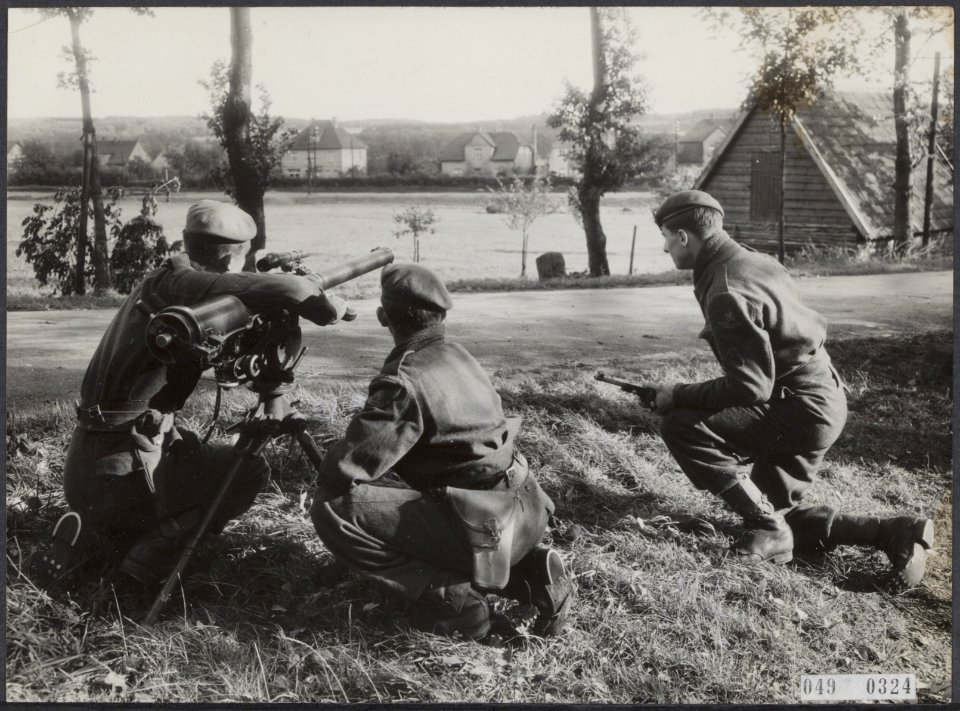 Militairen, oefeningen, B.R.D., Bestanddeelnr 049-0324