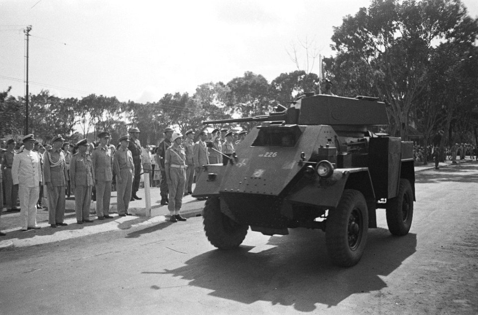 Militaire parade, Bestanddeelnr 1596-2-2