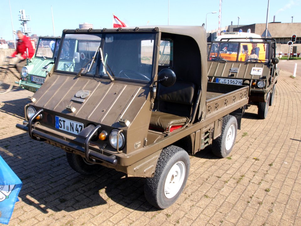 Militairy Steyer Puch Haflinger, 4wheel drive pic4