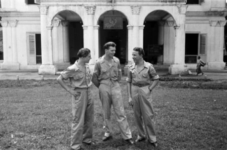 Militairen van de T-Brigade voor de Tijgerclub te Semarang, Bestanddeelnr 176-4-4