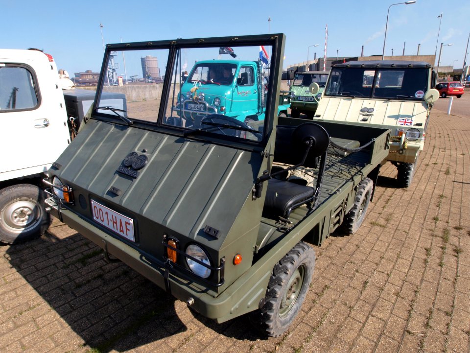 Militairy Steyer Puch Haflinger, 4wheel drive pic2