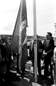 Minister Braks (Landbouw en Visserij) heeft Vlaggetjesdag in Scheveningen geop, Bestanddeelnr 931-5171