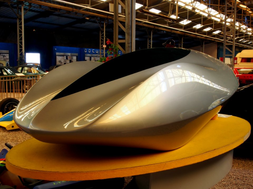 Mini vehicule de record designed by Philippe Charbonneaux pic4