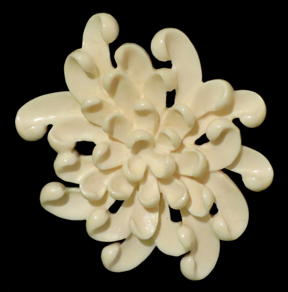 Ming's ivory and sterling silver chrysanthemum brooch, Honolulu Museum of Art