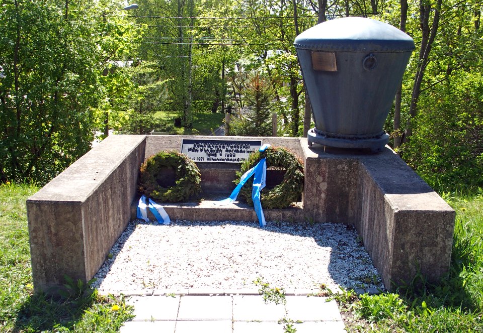 Minesweeper monument Korppolaismäki Turku Finland