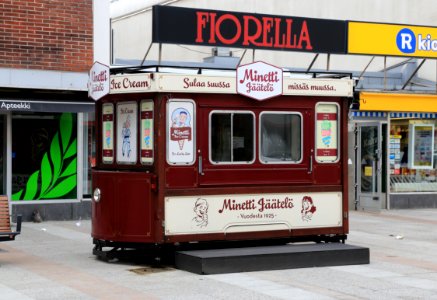 Minetti Ice Cream Kiosk Oulu 20160703 photo