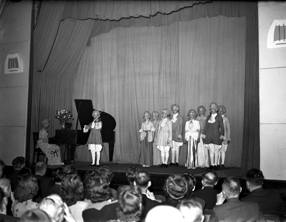 Minervapaviljoen Nicolaas Maesschool groep, Bestanddeelnr 902-7271