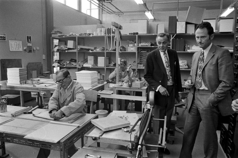 Minister Boersma van Sociale Zaken opent sociale werkplaats Trompenburg Amster, Bestanddeelnr 925-0067