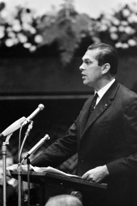 Minister Barend Biesheuvel (ARP)aan het woord, Bestanddeelnr 919-6954