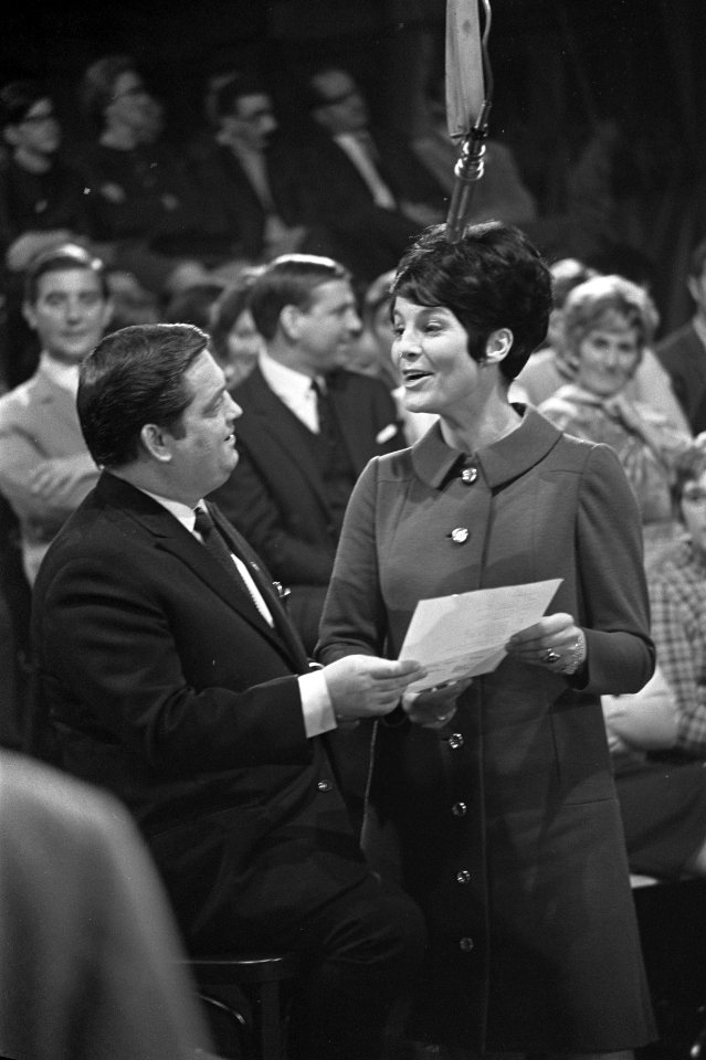 Mies en Scene, Willy Alberti en Mies Bouwman, Bestanddeelnr 921-7947