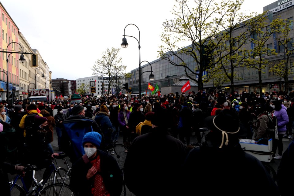 Mietendeckel demonstration Berlin 2021-04-15 19