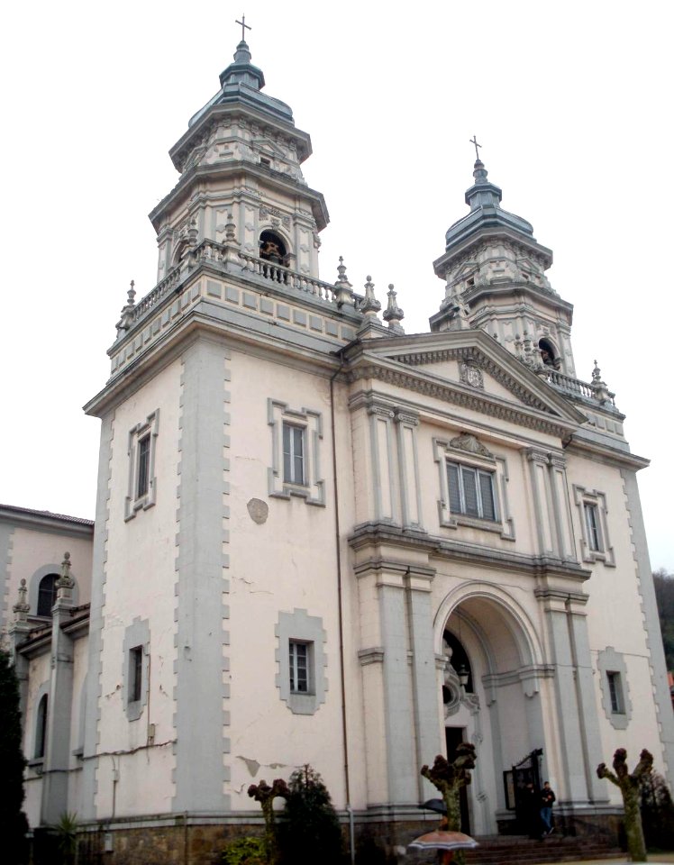 Mieres - Iglesia de San Juan Bautista 02