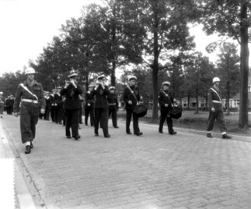 Militaire begrafenis schipper Jan Hendrik Simonis Den Helder, Bestanddeelnr 907-2181