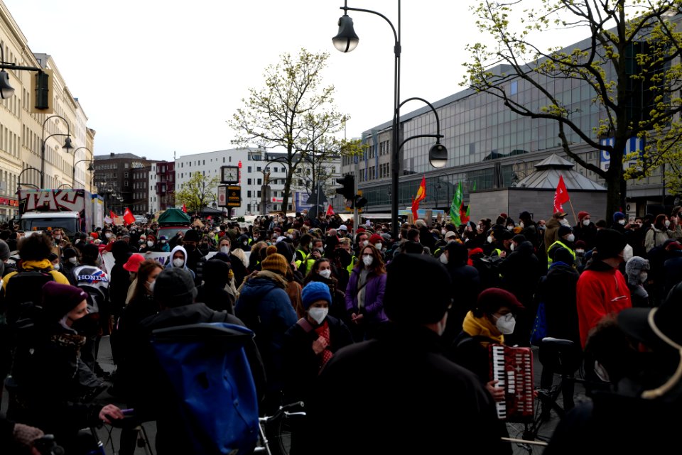 Mietendeckel demonstration Berlin 2021-04-15 18