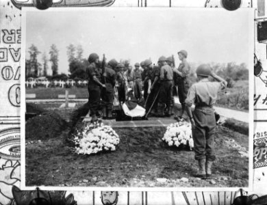 Militaire begrafenis van marinier W. Baas te Soerabaja, Bestanddeelnr 935-3404