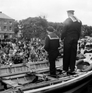 Mijnenlegger Hr. Ms. Willem van der Zaan terug in Den Helder, Bestanddeelnr 902-8257