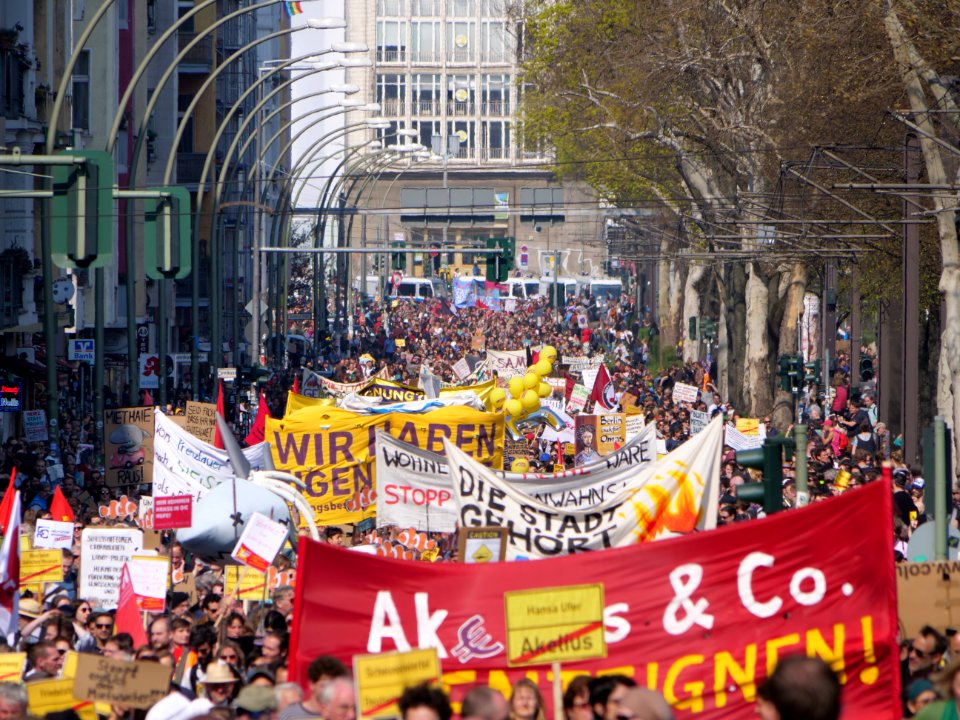 Mietenwahnsinn demonstration in Berlin 06-04-2019 25