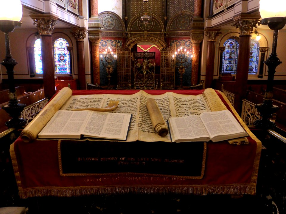 Middle Street Synagogue, Brighton (May 2013) - Torah Scrolls
