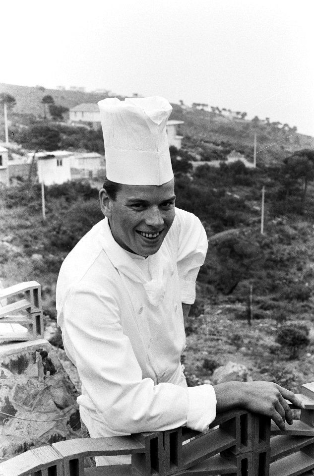 Mies Bouwman en Rudy Carrell met vakantie in Italie Personeel vakantieverblijf, Bestanddeelnr 915-1655