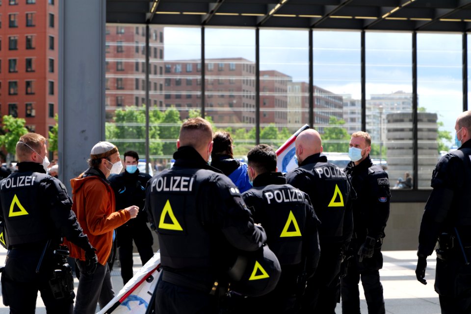 Mietenwahnsinn demonstration Berlin 2021-05-23 24
