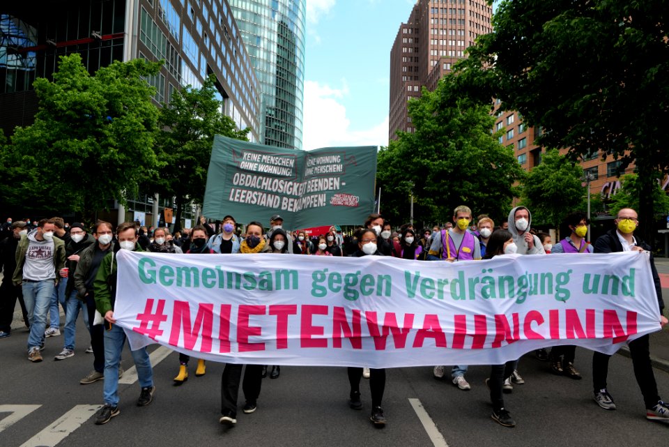Mietenwahnsinn demonstration Berlin 2021-05-23 36