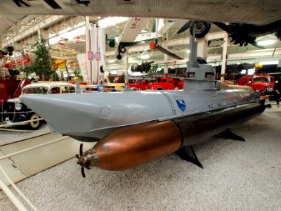 Midget submarine UB407 Biber = Beaver pic2