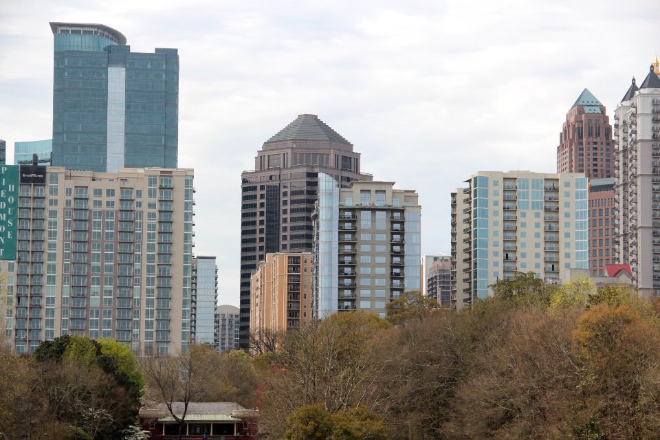 Midtown Atlanta skyline from Piedmont Park, March 2018 2