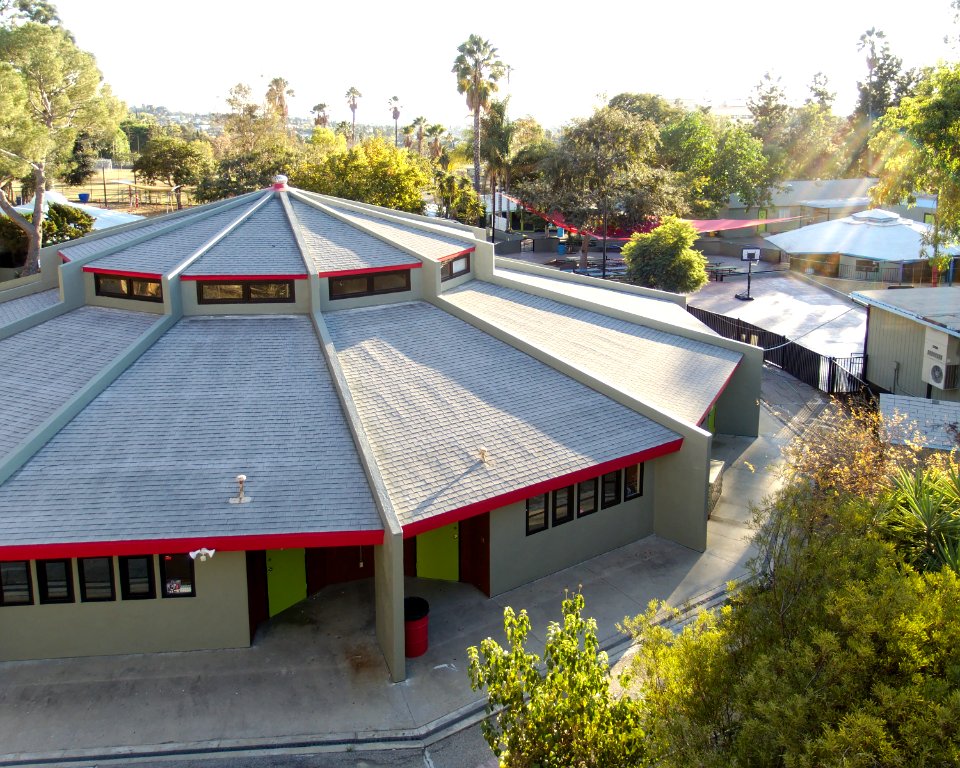 Midtown School pavilion buildings from north 2015-11-29