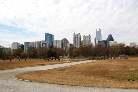 Midtown Atlanta skyline from Piedmont Park, March 2018 4