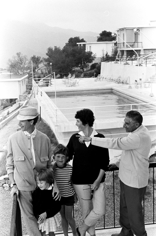 Mies Bouwman en Rudy Carrell met vakantie in Italie Mies Bouwman en Rudy Carrel, Bestanddeelnr 915-1646