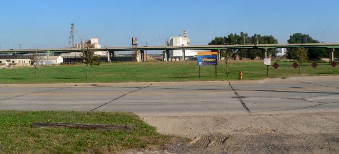 Midland Packing vacant lot, Sioux City, from S 1