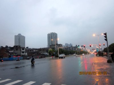 Middle Xiangjiang Road, Changsha, Hunan, China, 27 September 2010