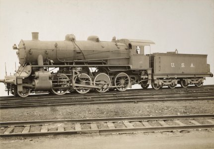Military Administration - Transportation - Rail - Rolling Stock - STANDARD GAUGE 10 WHEEL CONSOLIDATION LOCOMOTIVE FOR U.S. FORCES OVERSEAS - NARA - 45501846 (cropped)