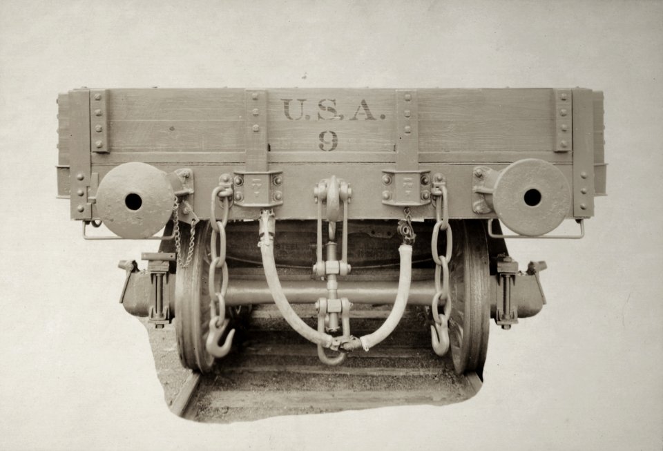 Military Administration - Transportation - Rail - Construction - SUPPLY CAR MANUFACTURED FOR the Government by the American Car & Foundry Co., St. Louis, Mo - NARA - 45502139 (cropped)