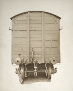 Military Administration - Transportation - Rail - Construction - SPARE PARTS CAR MANUFACTURED for the Government by the American Car & Foundry Co., St. Louis, Mo - NARA - 45502135 (cropped)