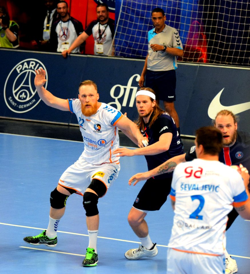 Miha Žvižej Mikkel Hansen-20160416-PSG-TOULOUSE