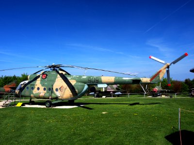 Mil Mi-8T 'Hip-C' - 909 - East-German Air Force pic4