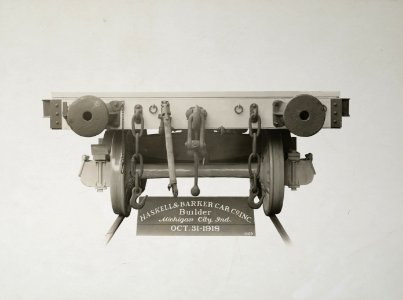 Military Administration - Transportation - Rail - Construction - MANUFACTURING EQUIPMENT FOR U.S. GOVERNMENT. Rear view of flat care made by Haskell & Barker Car Company, Michigan City, Ind - NARA - 45502059 (cropped)