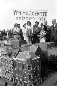 Miljoenste bezoeker op Madurodam, Bestanddeelnr 912-9575
